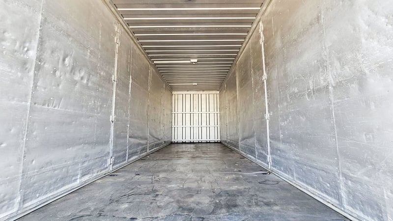  6 ล้อ ตู้ 10 บาน ISUZU FTR 240 แรงม้าปี2012