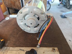 ขายมอเตอร์ 1ทับ3hp220v.