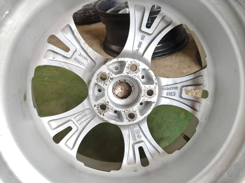 Lenso Wave ขอบ17 กว้าง8 ET38 , 5 รู 114