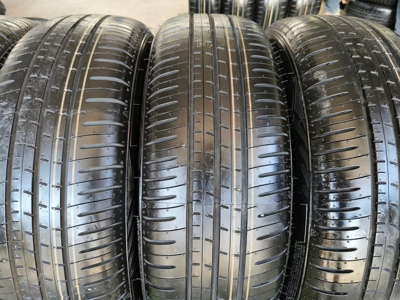 ล้อถอดป้ายแดง Yaris Ativ ขอบ16 พร้อมยาง Dunlop 195-60 ปี26 ไม่เคยลงพื้น