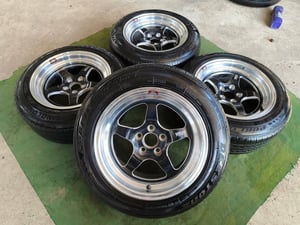 เวล ขอบ15 กว้าง8 ET20 , 5 รู 100 พร้อมยาง 195-60 ปี22-24