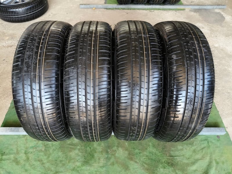 ล้อถอดป้ายแดง Yaris Ativ ขอบ16 พร้อมยาง Dunlop 195-60 ปี26 ไม่เคยลงพื้น