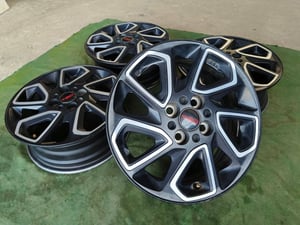 ล้อ Toyota Yaris TRD แท้ ขอบ15 , 4 รู 100