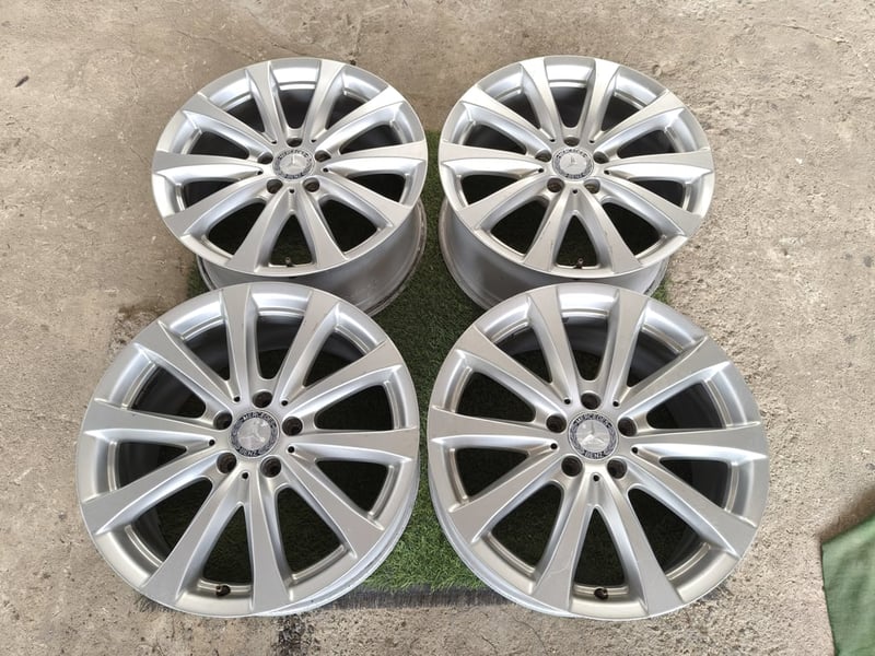 ล้อ Benz W221 ขอบ18 กว้าง8.5 ET43 , 5 รู 112 ***มีดุ้งอ่อนๆ 1 วง