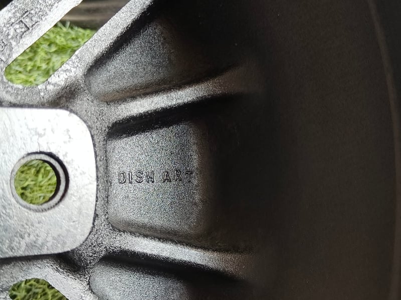 Dish Art แท้ ขอบ14 กว้าง6 ET20 , 4 รู 114 Made in Japan