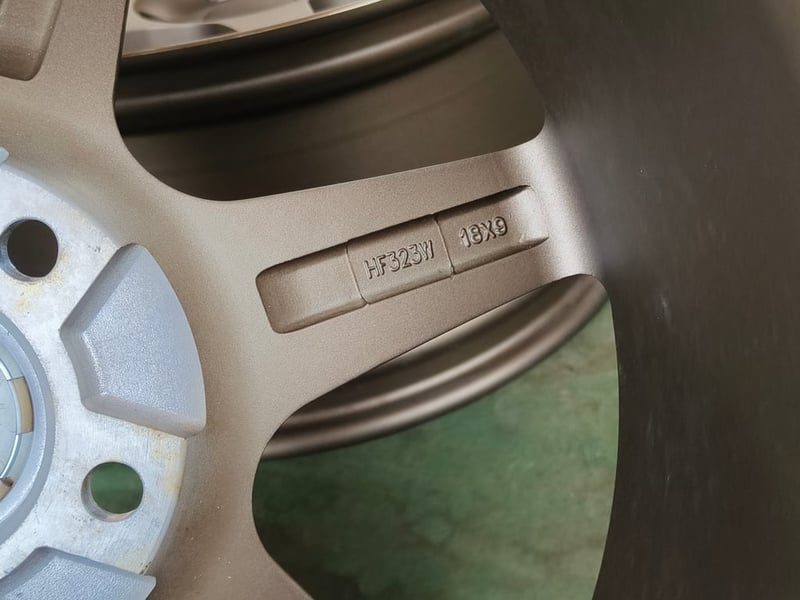 TE37 เลเซอร์เงิน งาน Hof Wheels ขอบ18 กว้าง9 ET35 , 5 รู 114 แม็กใหม่ตัวโชว์