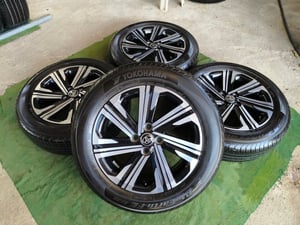 ล้อ Yaris Ativ ขอบ16 พร้อมยาง Yokohama 195-60 ปี25 ใช้งานน้อย