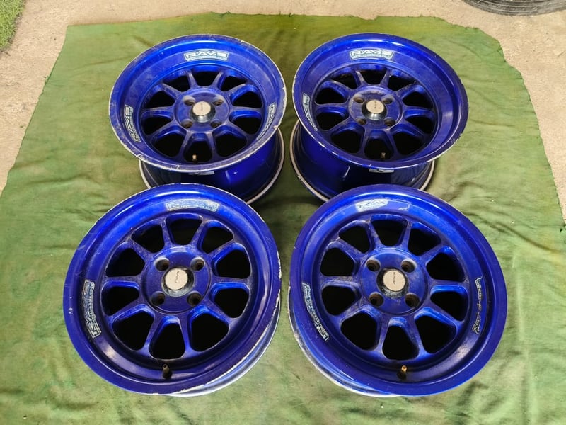 RF1 ขอบ15 กว้าง7-8 ET35,28 , 4 รู 100 RF1 ขอบ15 กว้าง7-8 ET35,28 , 4 รู 100