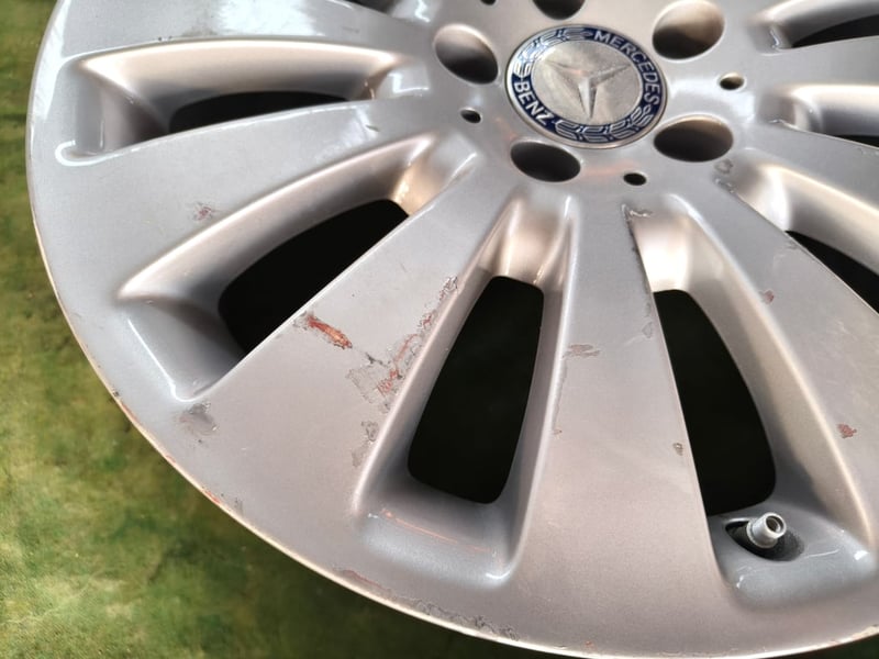 ล้อ Benz W204 แท้ ขอบ17 กว้าง7.5 ET47 , 5 รู 112 Made in Poland ล้อ Benz W204 แท้ ขอบ17 กว้าง7.5 ET47 , 5 รู 112 Made in Poland