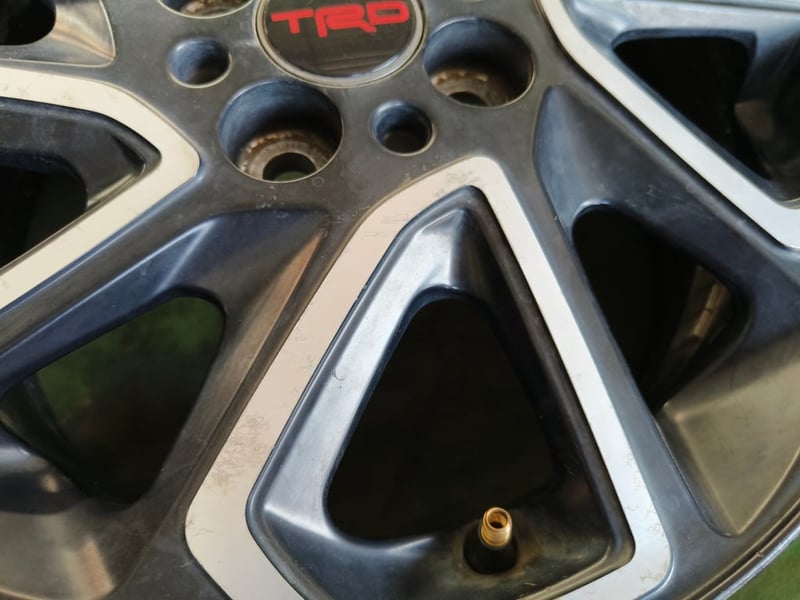 ล้อ Toyota Yaris TRD แท้ ขอบ15 , 4 รู 100