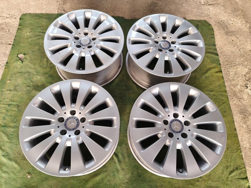 ล้อ Benz W204 แท้ ขอบ17 กว้าง7.5 ET47 , 5 รู 112 Made in Poland ล้อ Benz W204 แท้ ขอบ17 กว้าง7.5 ET47 , 5 รู 112 Made in Poland