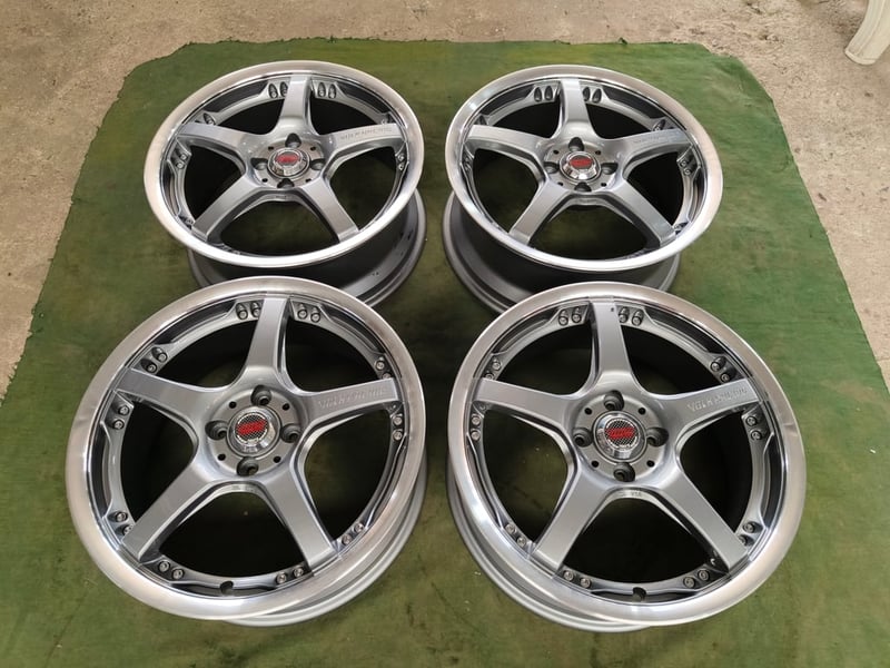 Volk Racing GTS (P&P) ขอบ17 กว้าง7 ET+42 , 4 รู 100