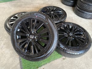 ล้อถอดป้ายแดง Honda City RS (สีดำเงา) ขอบ16 พร้อมยาง Dunlop 185-60 ปี25 ไม่เคยลงพื้น