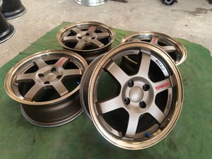 TE37 หยอดแดง ขอบ15 กว้าง7 ET35 , 4 รู 100