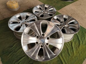 JRD German ขอบ17 กว้าง8 ET20 , 6 รู 139 ***ล้อมีรอยการใช้งาน