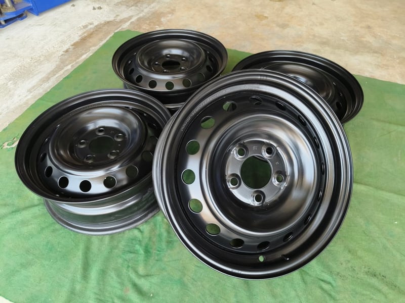 ล้อกะทะรีโว้ ขอบ16 กว้าง6 , 5 รู 114 ***ทำสีมาใหม่กลึงเบา 73 มิลเรียบร้อย