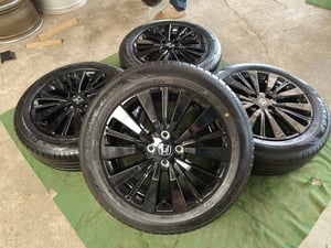 ล้อถอดป้ายแดง Honda City RS (สีดำเงา) ขอบ16 พร้อมยาง Dunlop 185-60 ปี25 ไม่เคยลงพื้น