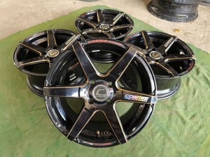 ใบพัด Cosmis ขอบ15 กว้าง7 ET30 , 4 รู 100 ***สีเดิมฝาครบ