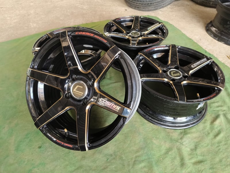 ใบพัด Cosmis ขอบ15 กว้าง7 ET30 , 4 รู 100 ***สีเดิมฝาครบ