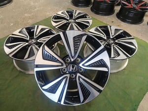 ล้อ Civic FK ขอบ17 , 5 รู 114 ล้อ Civic FK ขอบ17 , 5 รู 114