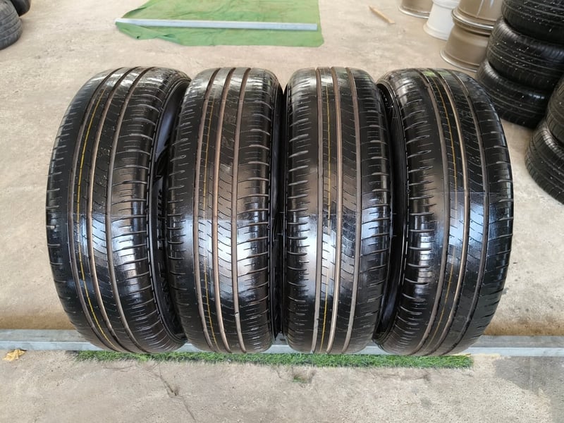 ล้อถอดป้ายแดง Honda City RS (สีดำเงา) ขอบ16 พร้อมยาง Dunlop 185-60 ปี25 ไม่เคยลงพื้น