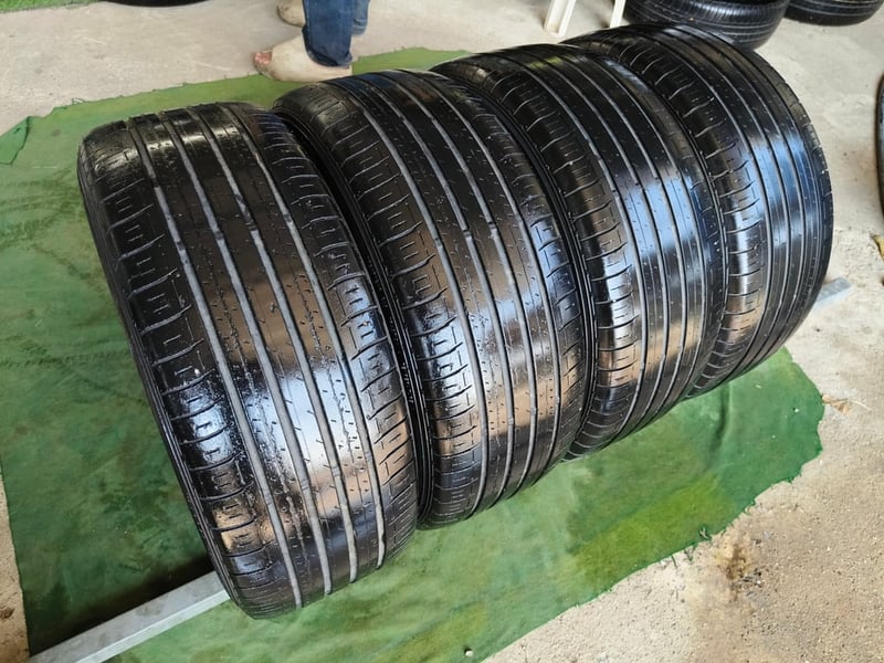 ล้อ Civic FC ขอบ16 , 5 รู 114 แถมยาง Dunlop 215-55 ปี22