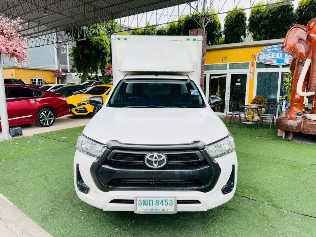 TOYOTA REVO SINGLECAB ENTRY ตู้แห้ง เครื่อง 2.4cc. เกียร์ธรรมดา ปี 2022 TOYOTA REVO SINGLECAB ENTRY ตู้แห้ง เครื่อง 2.4cc. เกียร์ธรรมดา ปี 2022
