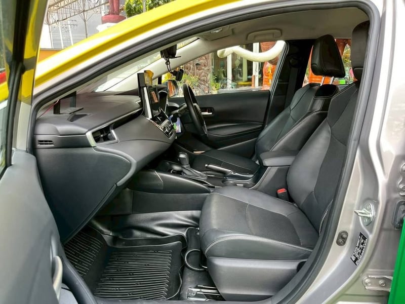 TOYOTA ALTIS เครื่อง1.6cc. ตัว G+LPG AUTO ปี2024(แท็กซี่) TOYOTA ALTIS เครื่อง1.6cc. ตัว G+LPG AUTO ปี2024(แท็กซี่)