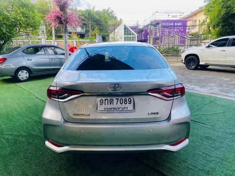 TOYOTA ALTIS ตัว LIMO เครื่อง1.6cc. AUTO ปี 2019
