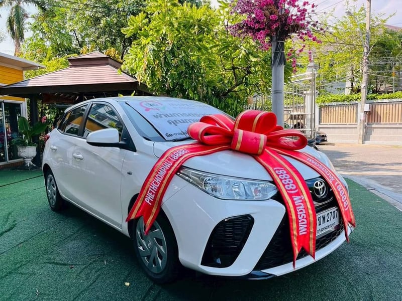 รถYARIS ปี 2022 สายประหยัด! ติดแก๊ส LPG พร้อมใช้คะ TOYOTA YARIS 1.2 ENTRY (Auto) ปี 2022  ประหยัดน้ำมันคูณสอง! สภาพสวยกริ๊บ