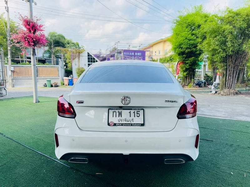 MG 5 รุ่น D+ เครื่อง 1.5cc. AUTO ปี 2024 MG 5 รุ่น D+ เครื่อง 1.5cc. AUTO ปี 2024