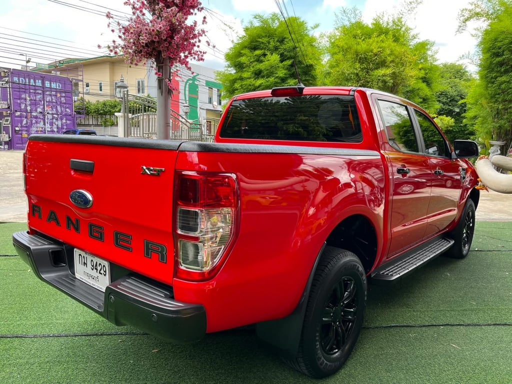 FORD RANGER DBL เครื่อง2.2cc. รุ่น XLT Hi-Rider AUTO 2022 FORD RANGER DBL เครื่อง2.2cc. รุ่น XLT Hi-Rider AUTO 2022