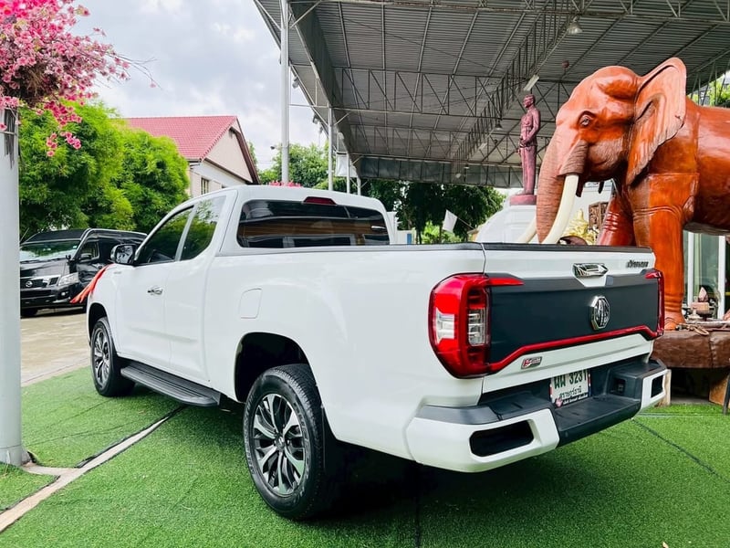 MG EXTENDER CAB GRAND X เครื่อง2.0cc. เกียร์ธรรมดา ปี2024 MG EXTENDER CAB GRAND X เครื่อง2.0cc. เกียร์ธรรมดา ปี2024