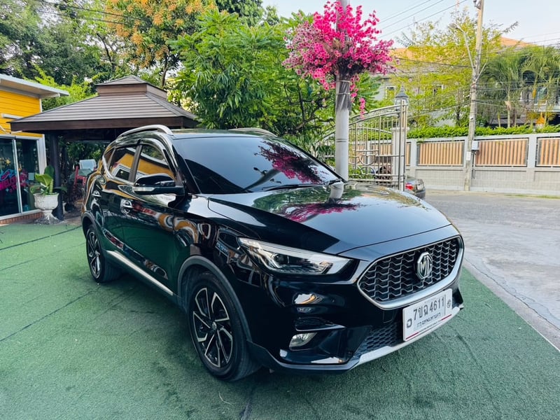 รถ MG ZS รุ่นCX เครื่อง 1.5 cc.AUTO ปี2025  (ราคาป้ายแดงขาย759,000บาท) 