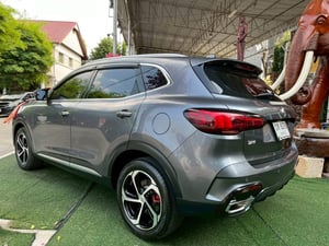 ~NEW MG HS เครื่อง1.5 รุ่นX TURBO SUNROOF AUTO ปี 2023