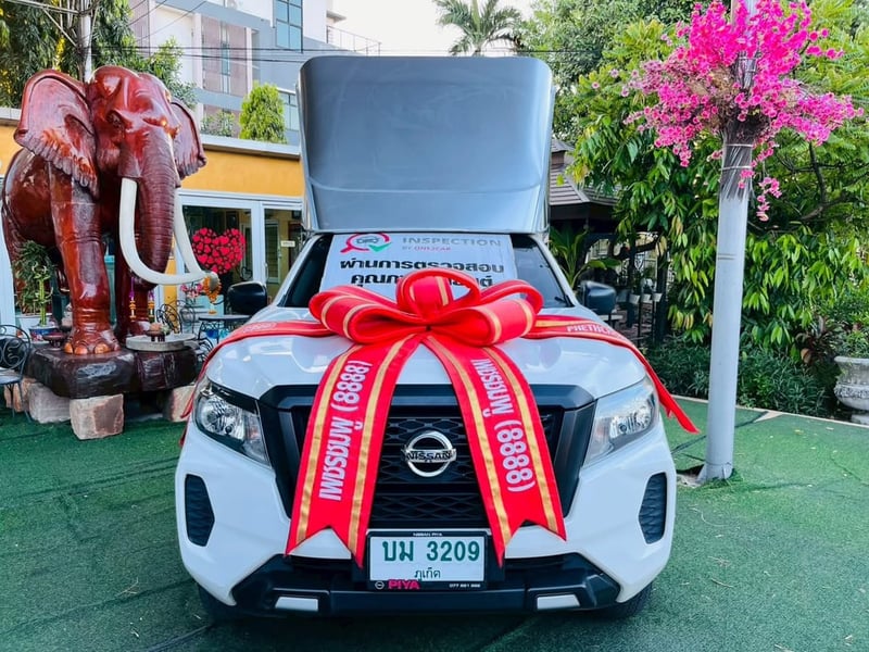 NISSAN NAVARA SINGLE CAB รุ่น SLเครื่อง2.5cc.เกียร์ธรรมดา ปี 2023  -ราคาพิเศษสุด: และ(ได้รถปี 23 + ตู้ทึบใหม่ ในราคาสามแสนปลายๆ คุ้มที่สุด!) 