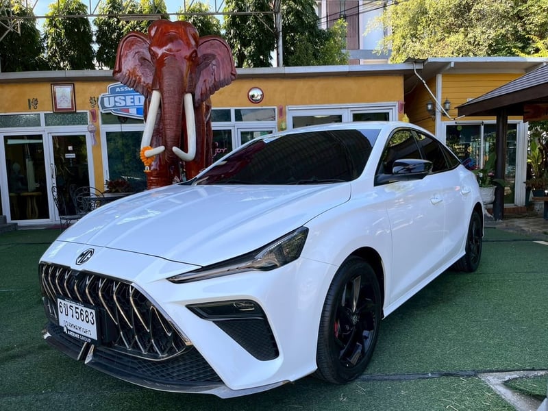   MG MG5  PRO X เครื่อง1.5cc. เบนซิน AUTO ปี : 2025(ราคาป้ายแดงขาย669,000บาท) 