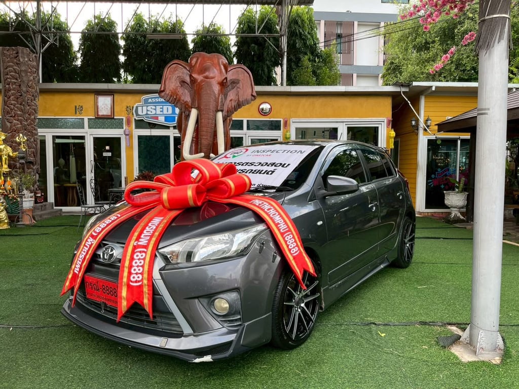 รถToyota YARIS ตัว E เครื่อง1.2cc. ปี2014 ไมล์แท้ 176,xxx กม. เครื่องเบนซิน เกียร์AUTO รถToyota YARIS ตัว E เครื่อง1.2cc. ปี2014 ไมล์แท้ 176,xxx กม. เครื่องเบนซิน เกียร์AUTO