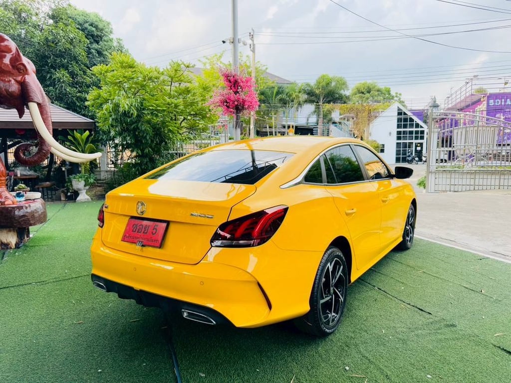 MG 5 ตัว D+ เครื่อง1.5cc. AUTO ปี2025