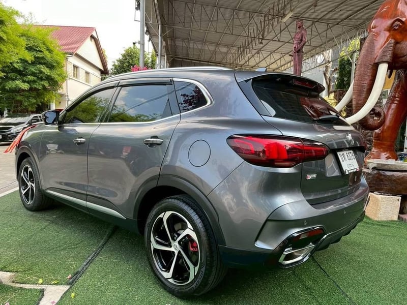 ~NEW MG HS 1.5 X TURBO SUNROOF AUTO ปี 2023 ~ไมล์น้อยจัด: วิ่งมาเพียง 23,xxx กม. 