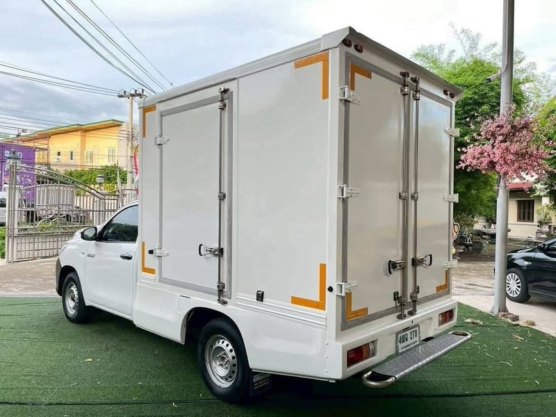  TOYOTA REVO SINGLECAB  รุ่น ตัว J เครื่อง2.4cc.เกียร์ธรรม  ปี 2019 รถกระบะตู้บรรทุกตู้CARGO-BOX  