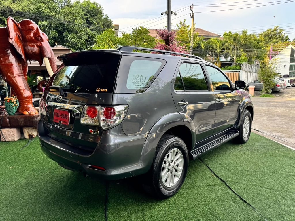 TOYOTA FORTUNER ตัว G SUV 2.5cc. AUTO ปี 2013