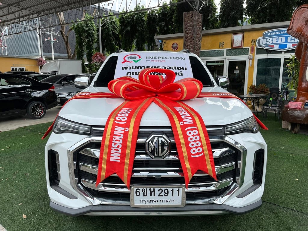 ~ MG EXTENDER DOUBLE CAB เครื่อง2.0cc. รุ่น GRAND-X AUTO ปี 2023 