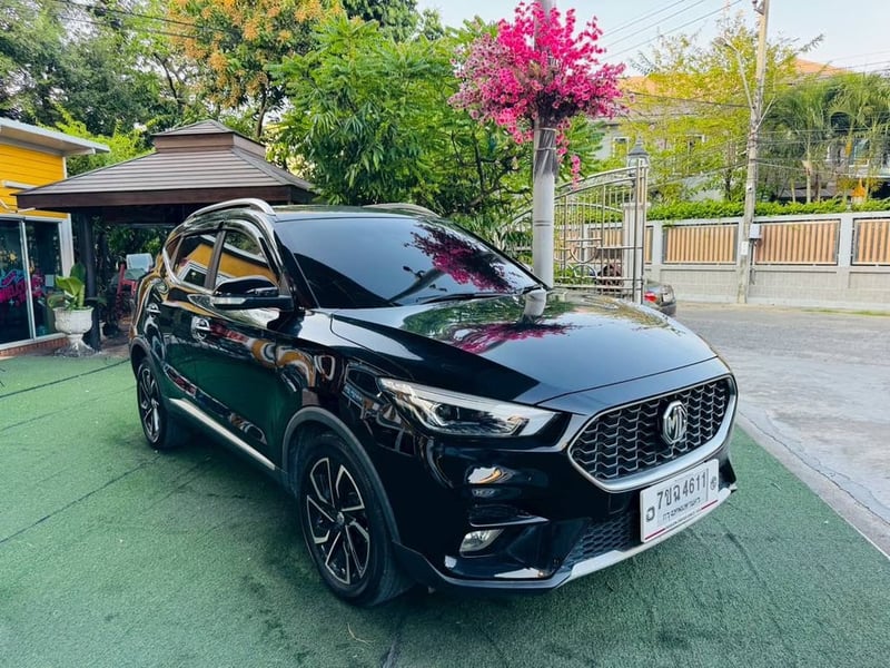  รถ MG ZS รุ่น X เครื่อง 1.5 cc.AUTO ปี2025  (ราคาป้ายแดงขาย759,000บาท)
