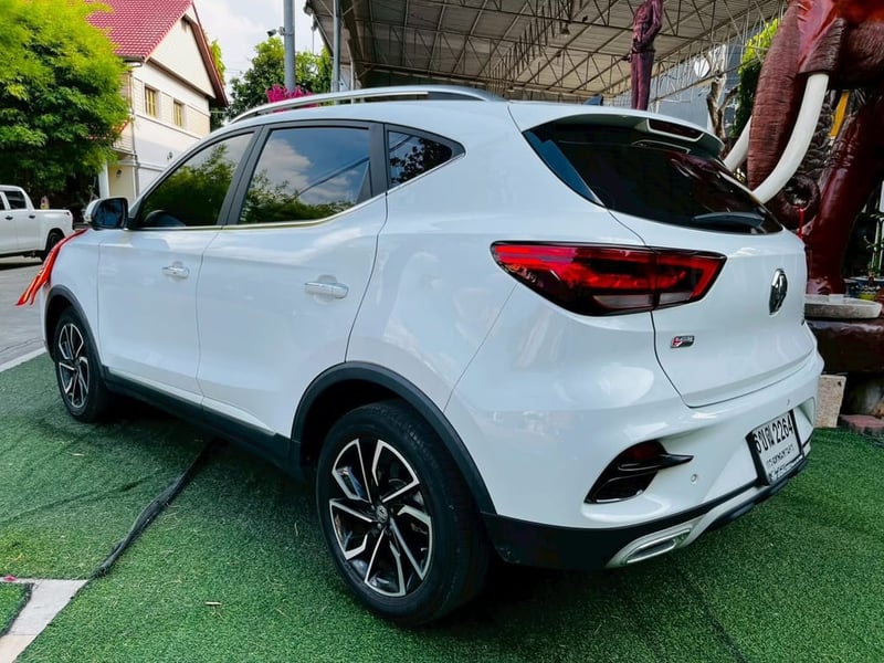  ~MG ZS 1.5 V SUNROOF I-SMART (รุ่น TOP สุด) AUTO ปี  ~ราคาถูกที่สุด:คะ(ได้ ZS ตัวท็อป ปีจดทะเบียนปี25)