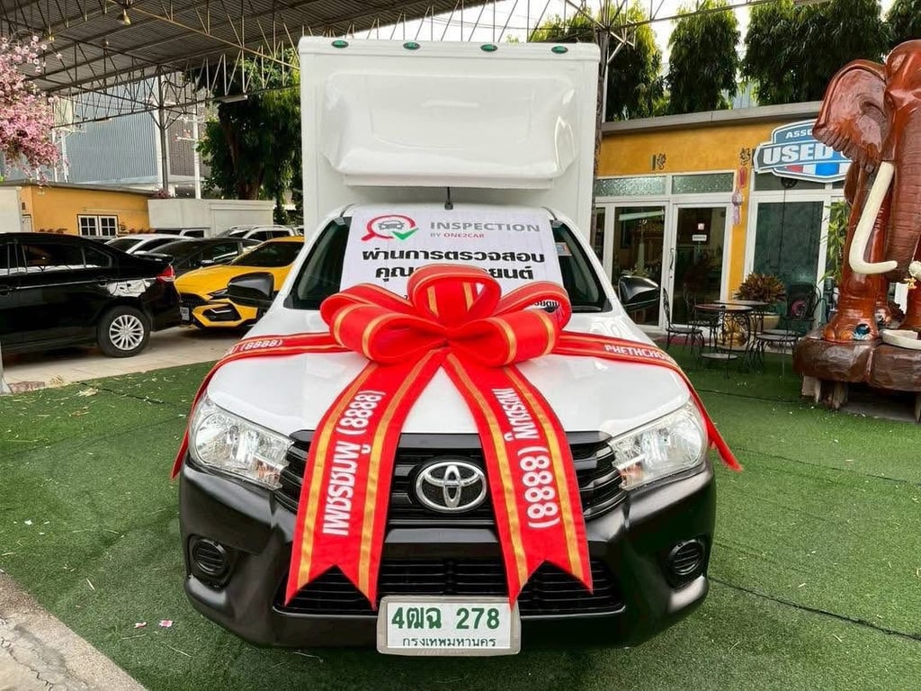  TOYOTA REVO SINGLECAB  รุ่น ตัว J เครื่อง2.4cc.เกียร์ธรรม  ปี 2019 รถกระบะตู้บรรทุกตู้CARGO-BOX  
