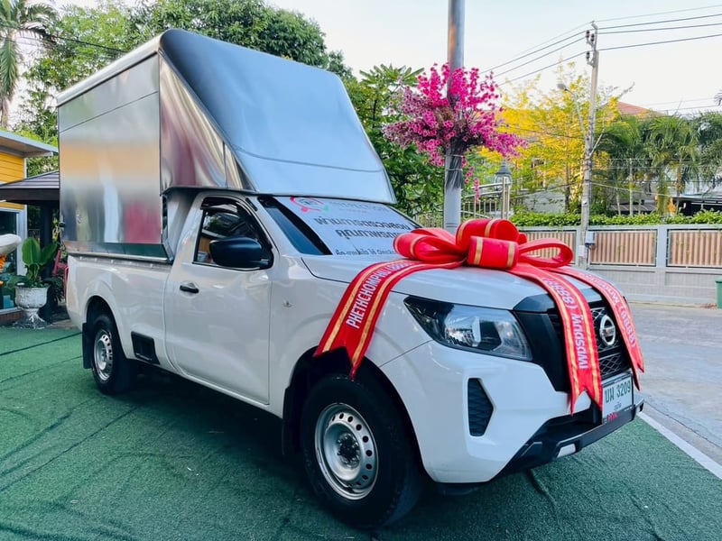 NISSAN NAVARA SINGLE CAB รุ่น SLเครื่อง2.5cc.เกียร์ธรรมดา ปี 2023  -ราคาพิเศษสุด: และ(ได้รถปี 23 + ตู้ทึบใหม่ ในราคาสามแสนปลายๆ คุ้มที่สุด!) 