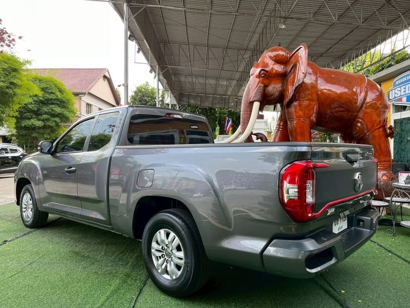  MG EXTENDER GIANG CAB ตัว D เครื่อง2.0 cc. เกียร์ธรรมดา ปี 2024