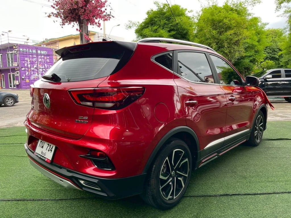 MG ZS ตัว V เครื่อง 1.5cc. AUTO ปี 2024 MG ZS ตัว V เครื่อง 1.5cc. AUTO ปี 2024