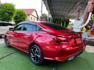 MG5 1.5 X  รุ่น TOPมีซันรูฟ  มี i-smart ปี 2025 มีบุ๊คเซอร์วิส กุญแจ ครบ 2 ชุด ไมล์แท้ 9,xxx กม.  มีรับประกันศูนย์ ถึงปี2027 เครื่องเบนซิน เกียร์AUTO